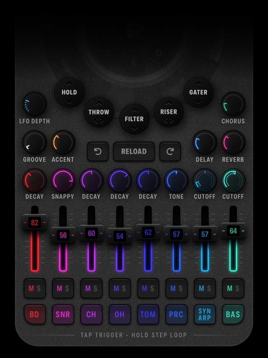 The five performance effect pads around the Cue8 disk